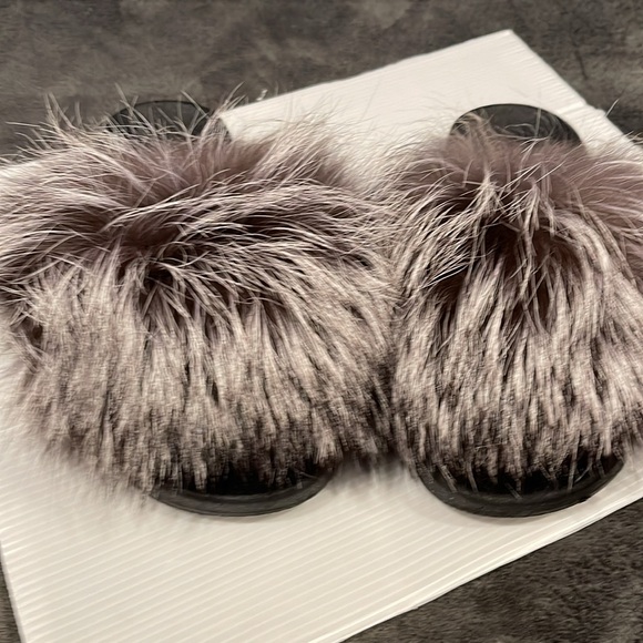 Foxs flip flops only wore a few times women size 7 so fabulous and fun - Picture 8 of 9